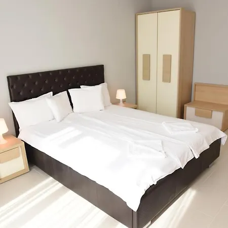 Paradise Garden Czernomorec