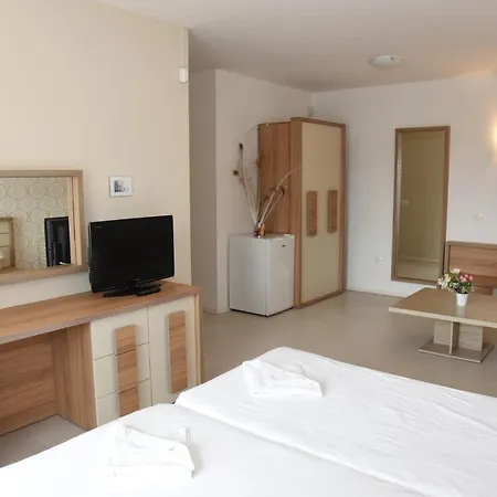 Hotel Paradise Garden *