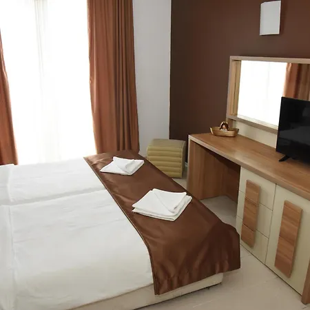 Paradise Garden Hotel Czernomorec