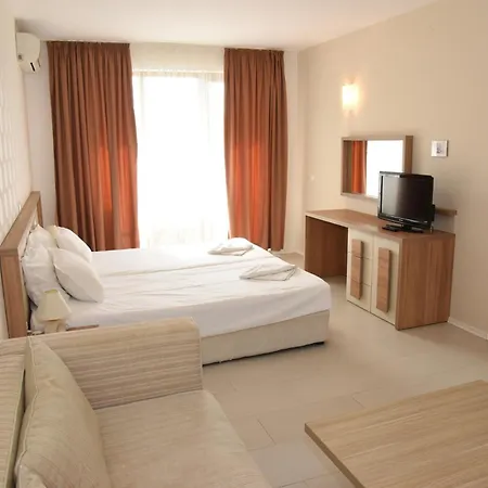 Hotel Paradise Garden *