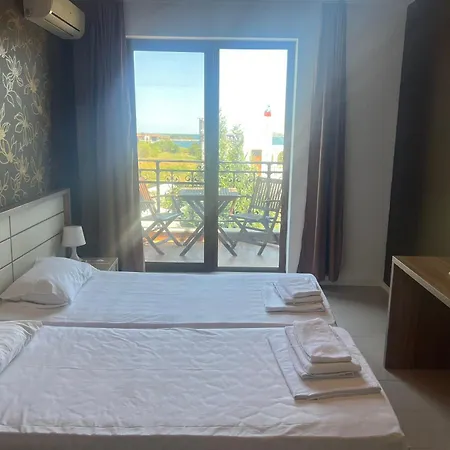 Paradise Garden Hotel Czernomorec