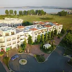 Paradise Garden Τσερνομόρετς