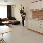 Ξενοδοχείο Paradise Garden *