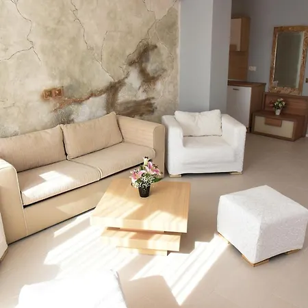 Paradise Garden Hotel Cernomoreț