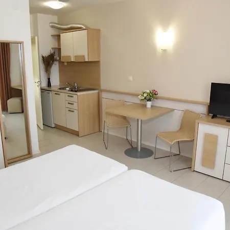 Paradise Garden Hotel