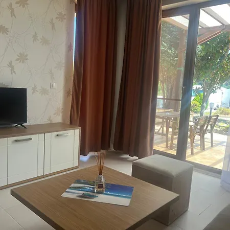 Paradise Garden * Cernomoreț