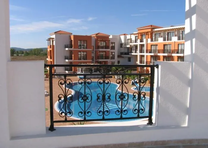 Paradise Garden * Chernomorets