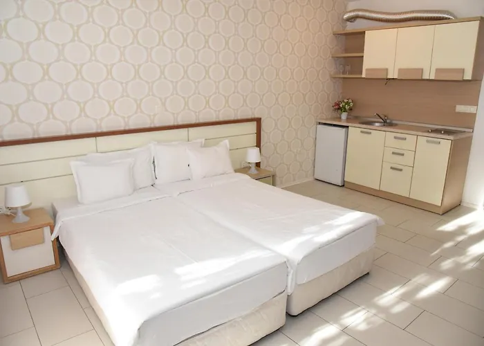 Paradise Garden Otel *