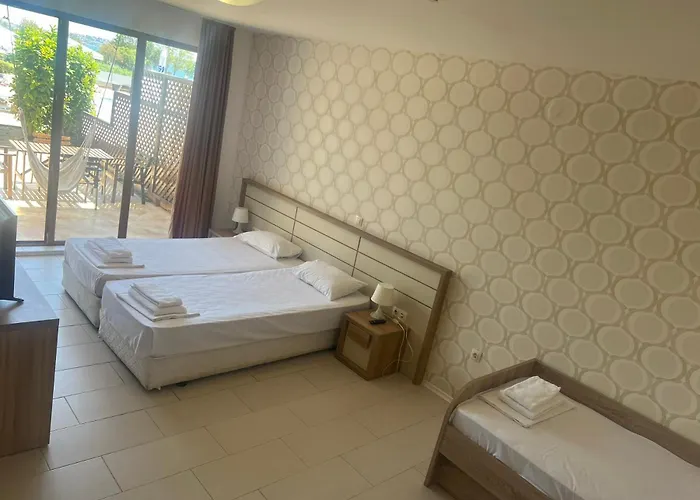 Paradise Garden Hotel Černomorec