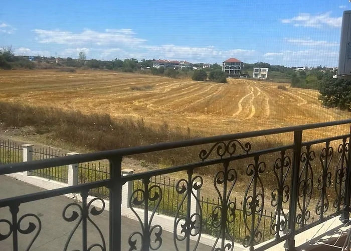 Paradise Garden * Černomorec